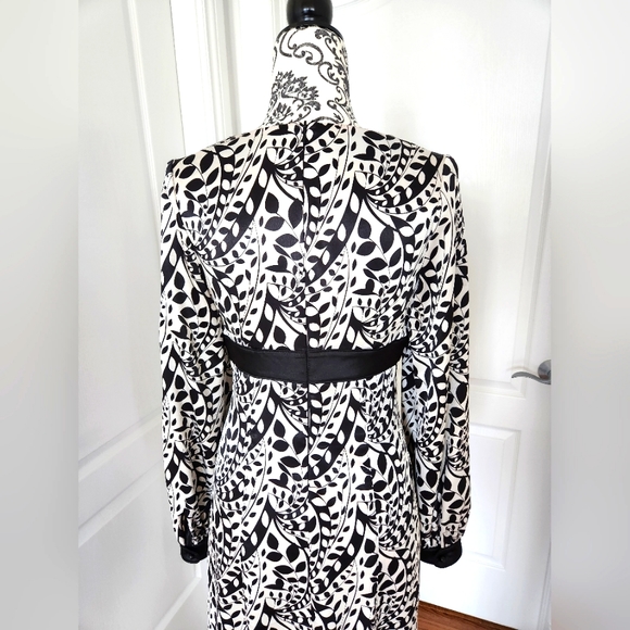 Ladies Satin Dress Size US S - Picture 4 of 6